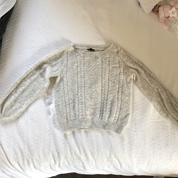 Dynamite sweater - Picture 1 of 2